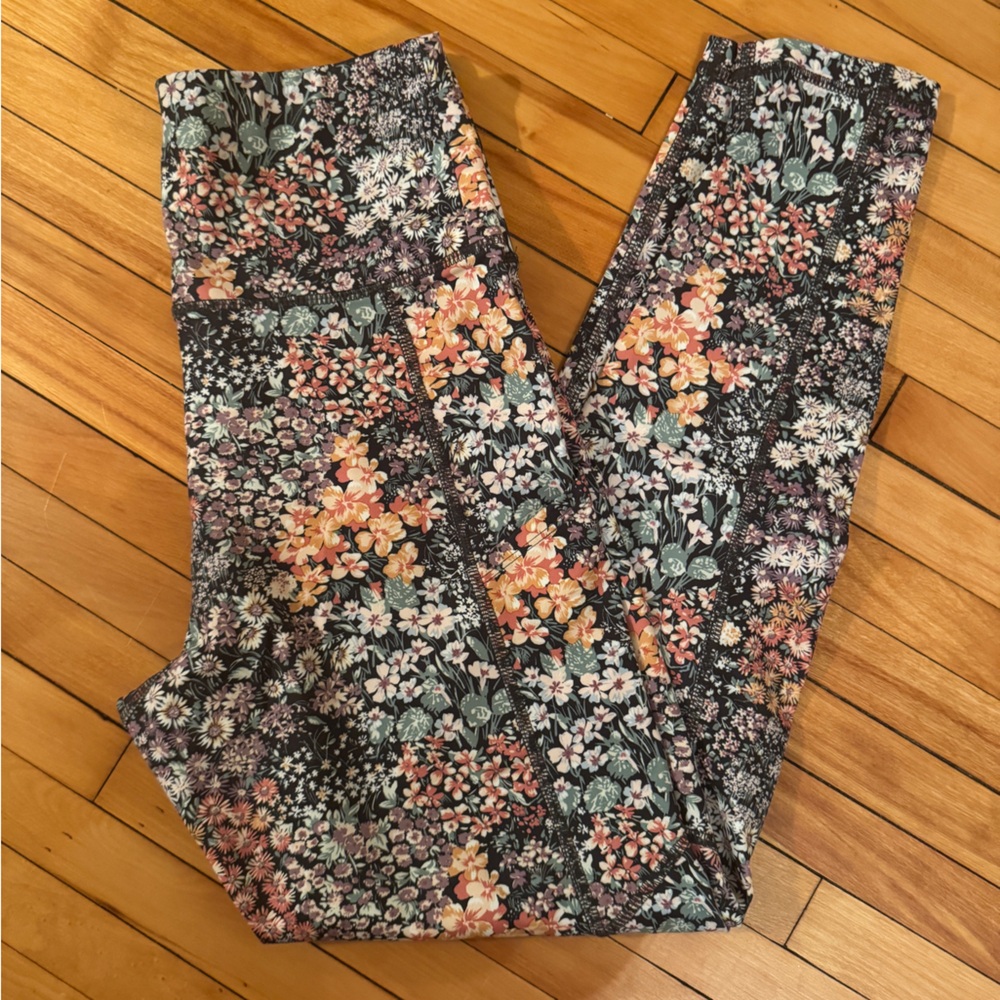 American Eagle The Everything Pocket Legging